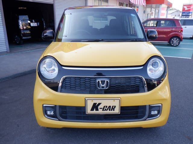 Car thumbnail 3