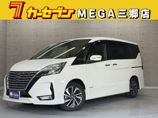 NISSAN