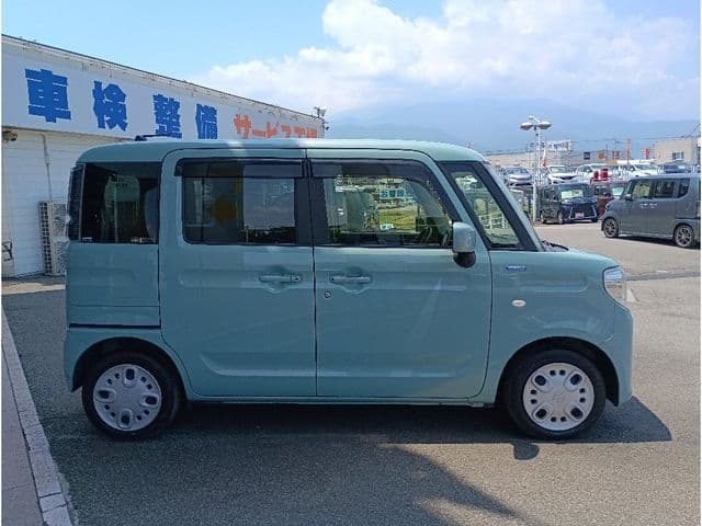 Car thumbnail 4