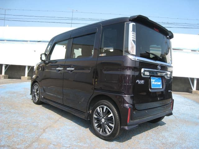 Car thumbnail 3