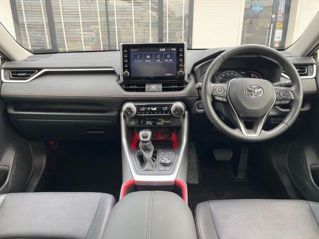 Car thumbnail 2