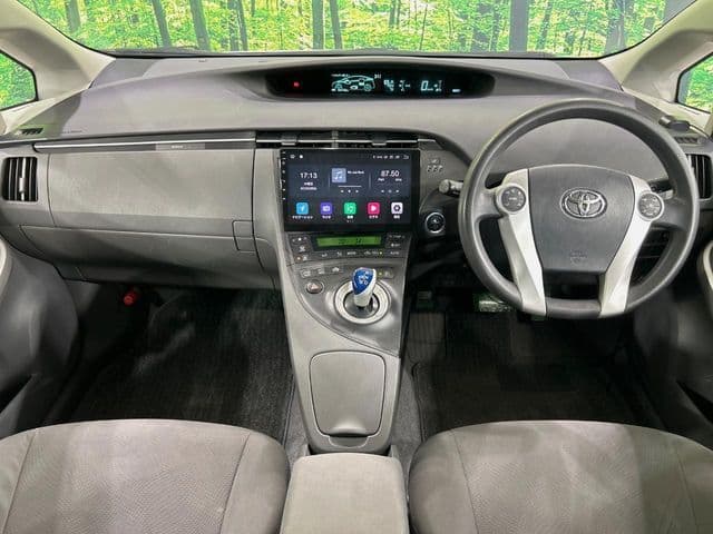 Car thumbnail 2