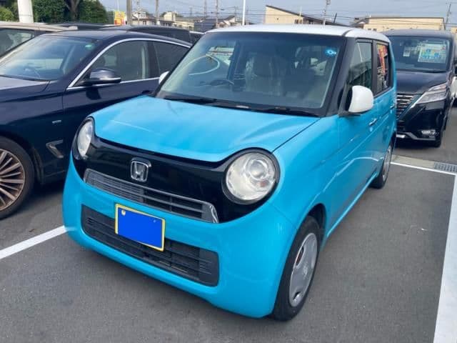 Car image 1