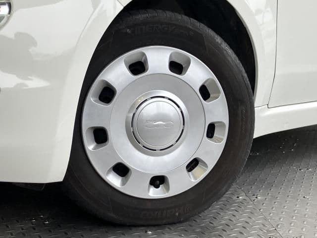 Car thumbnail 4