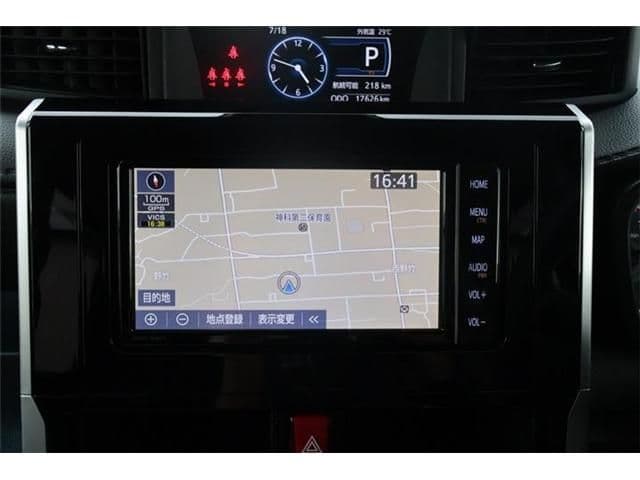 Car thumbnail 3