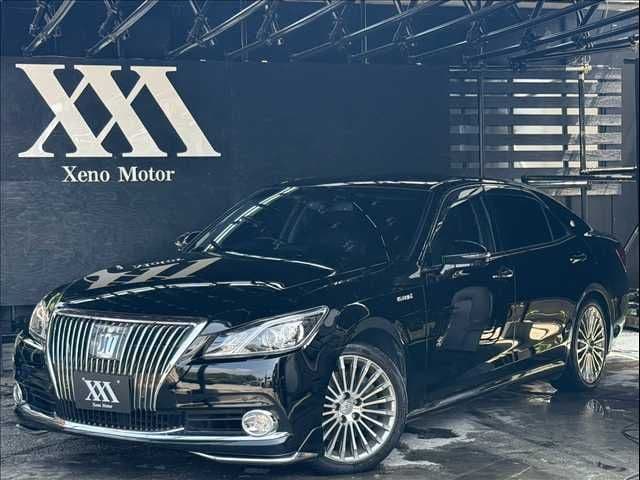TOYOTA CROWN MAJESTA HYBRID