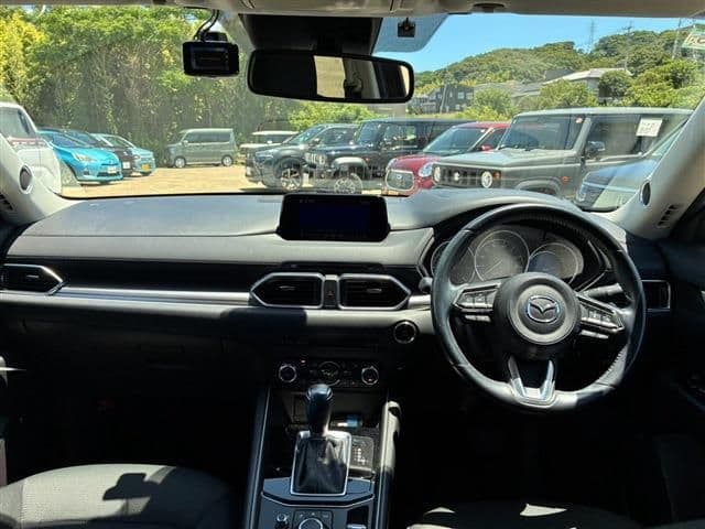 Car thumbnail 3