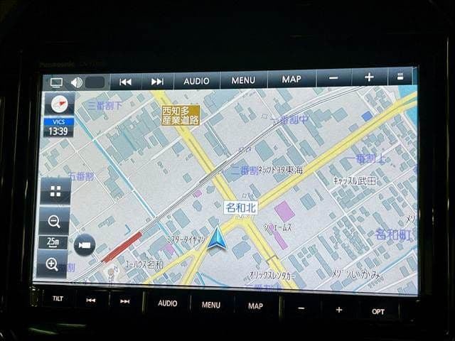 Car thumbnail 4