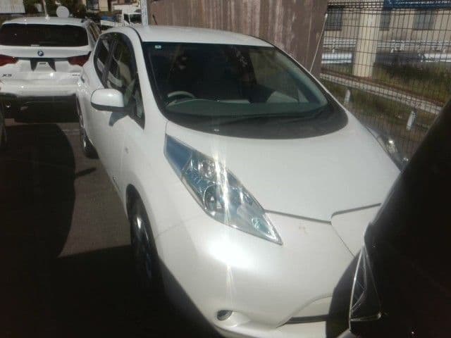 NISSAN