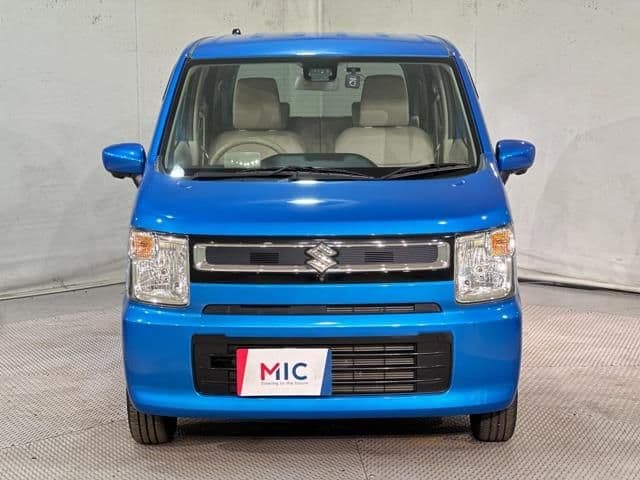 Car thumbnail 3
