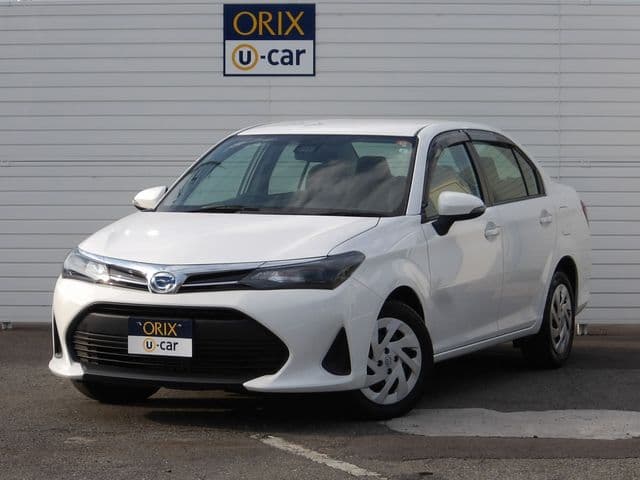 TOYOTA COROLLA AXIO HYBRID