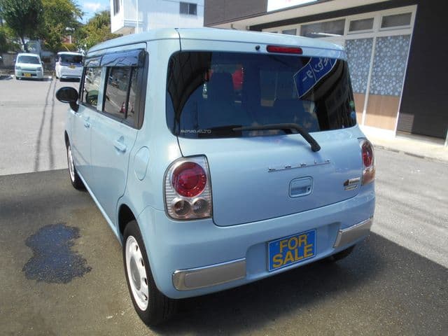 Car thumbnail 4
