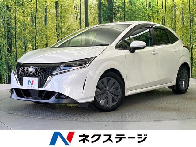 NISSAN