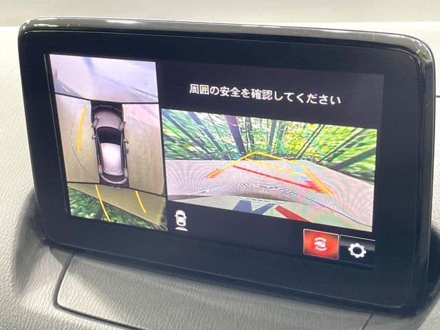 Car thumbnail 4