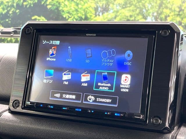 Car thumbnail 3