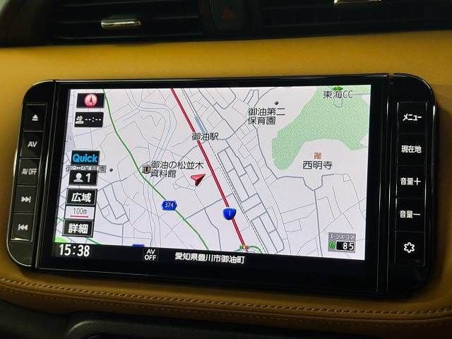 Car thumbnail 3