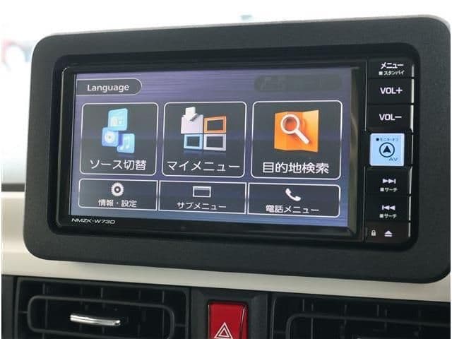 Car thumbnail 4