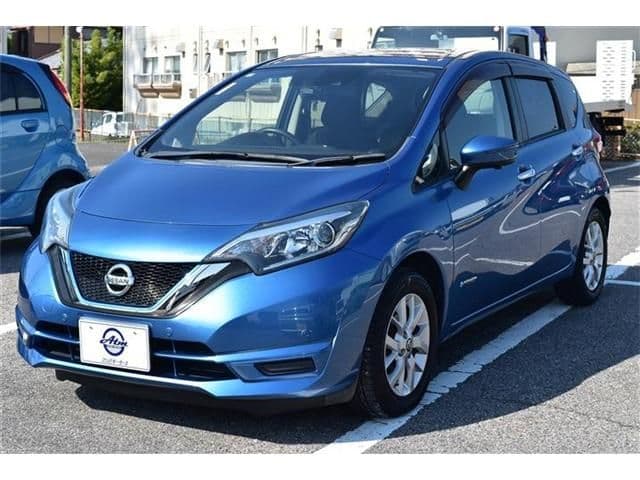 NISSAN