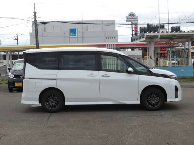 Car thumbnail 4