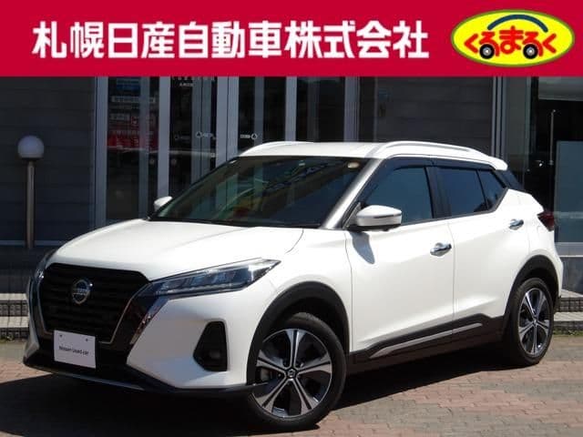 NISSAN