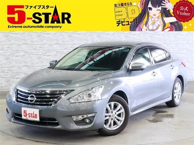 NISSAN