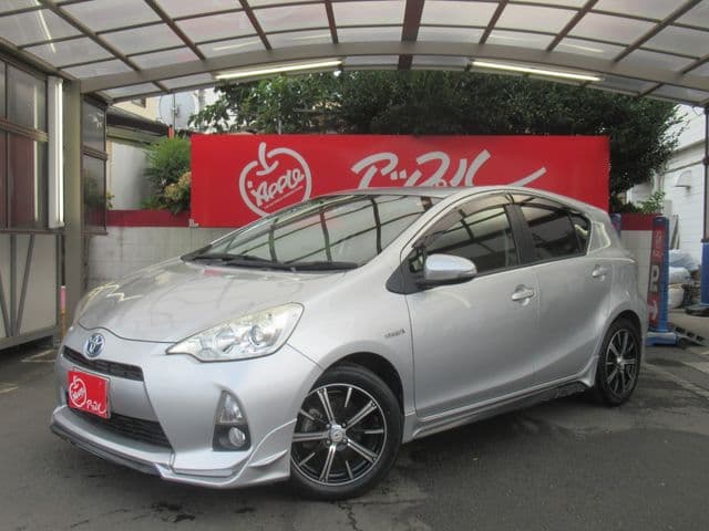 Car image 1