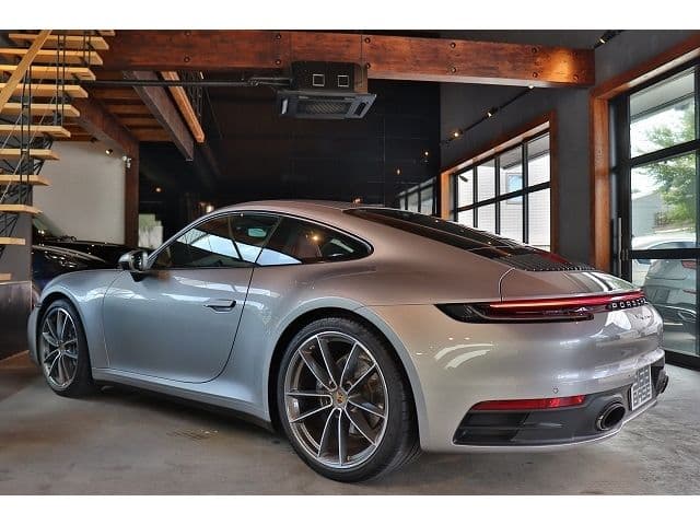 Car thumbnail 4