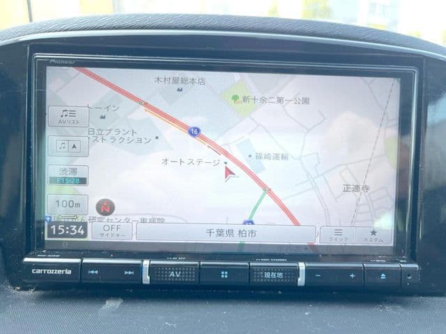 Car thumbnail 4