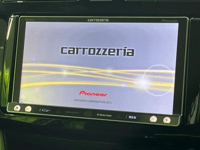 Car thumbnail 3