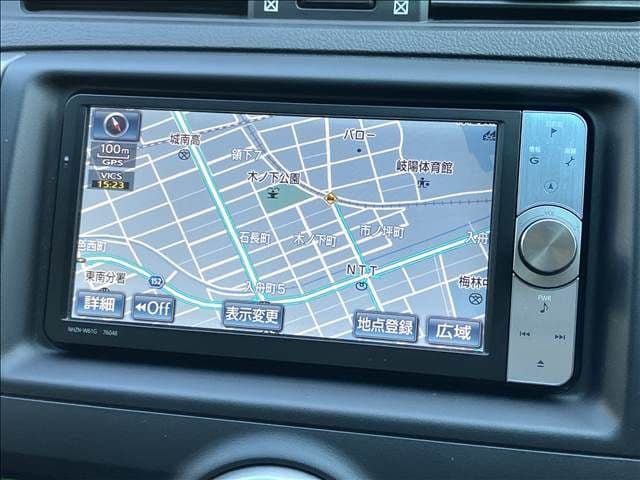 Car thumbnail 3