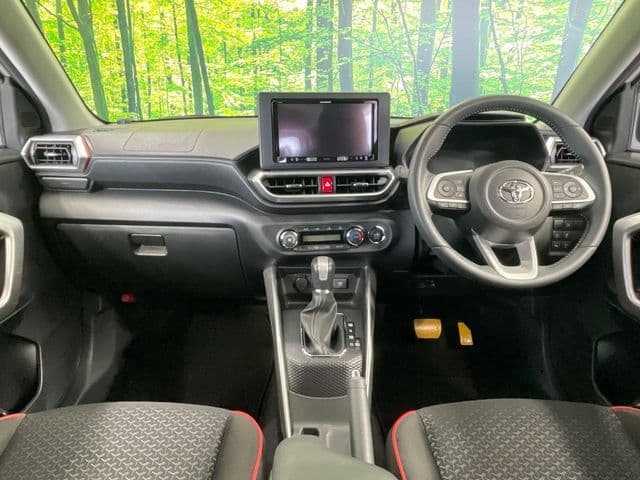 Car thumbnail 2