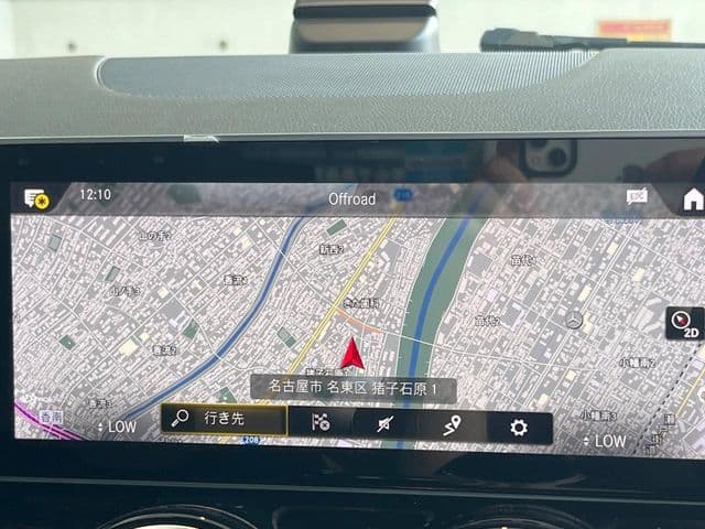 Car thumbnail 3