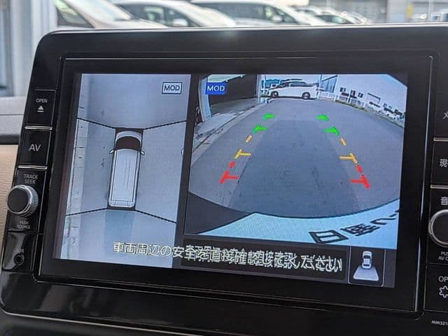 Car thumbnail 4