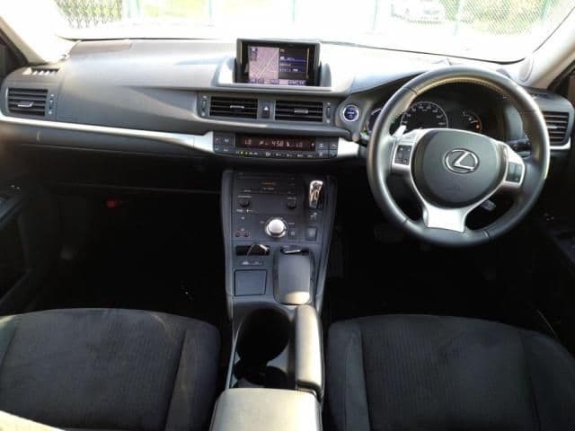 Car thumbnail 3