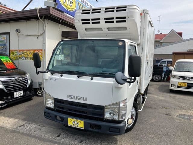 ISUZU