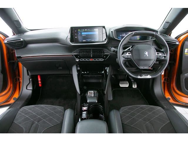 Car thumbnail 3