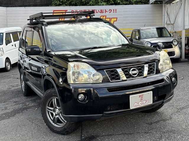 NISSAN