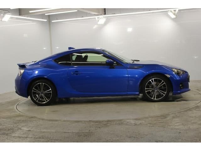 Car thumbnail 4