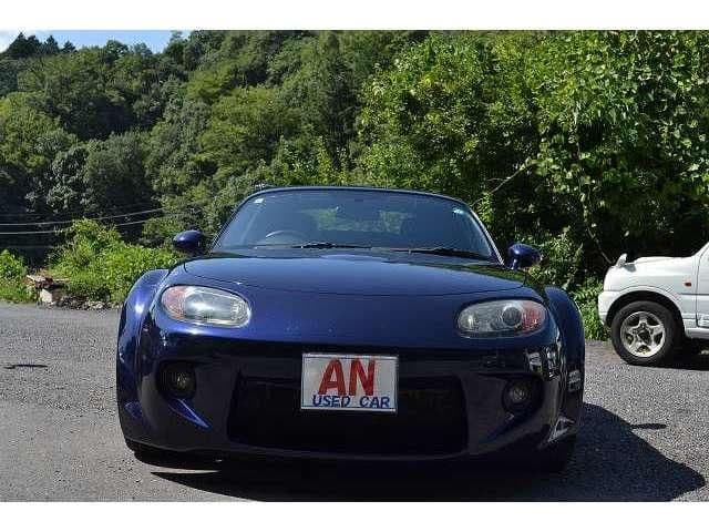Car thumbnail 3