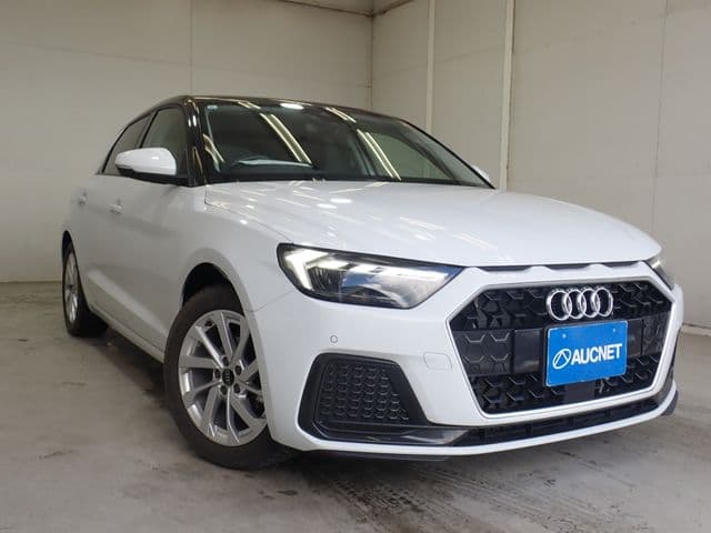 AUDI