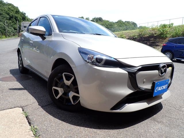 Car image 1