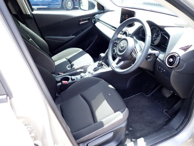 Car thumbnail 2
