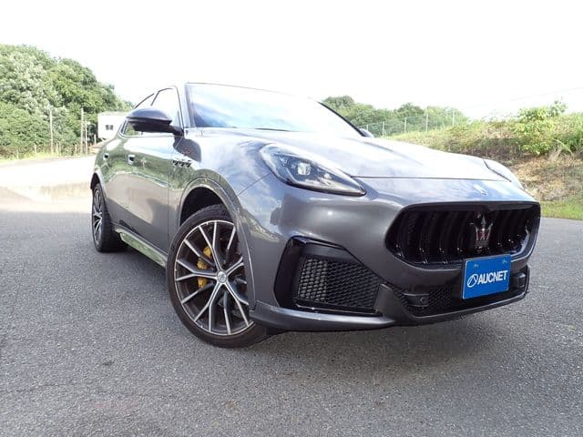 MASERATI null