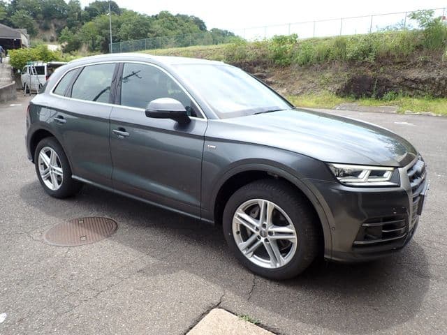 Car thumbnail 4