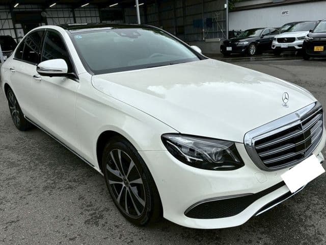 MERCEDES BENZ