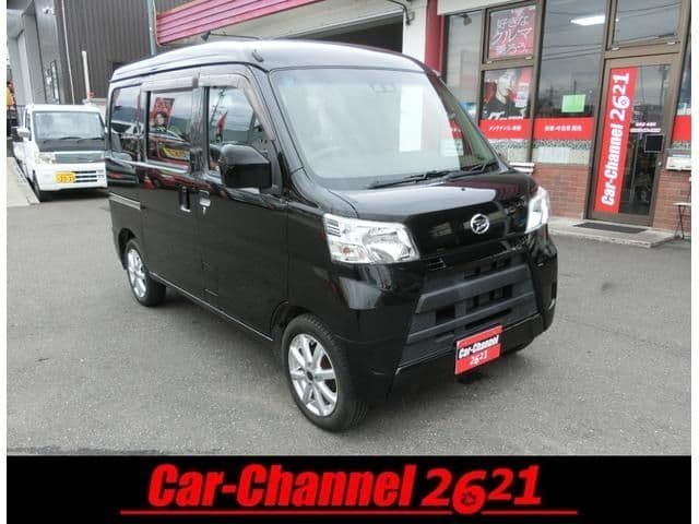 Car image 1