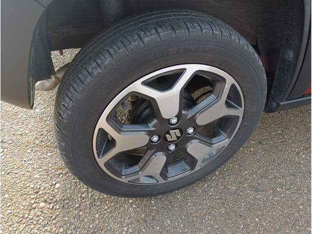 Car thumbnail 4
