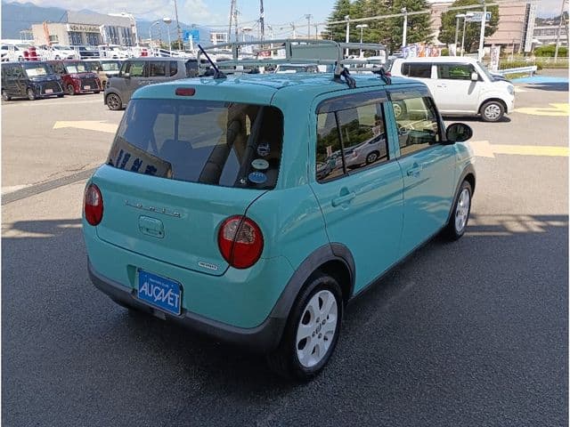 Car thumbnail 2