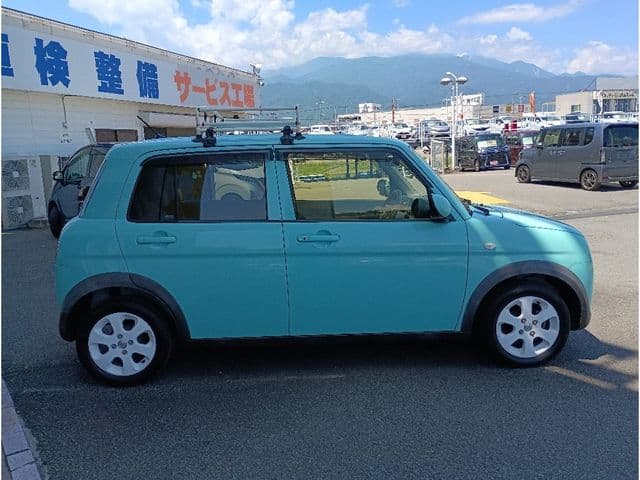 Car thumbnail 4