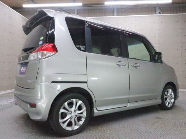 Car thumbnail 2